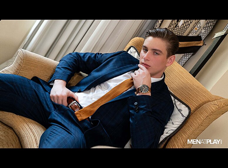 Reno Gold - Golden Boy - Gay Porn - Men at Play