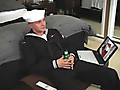 Kurt - Navy / 19 / 5'11'' / 170 Lbs / 6c - Handjob